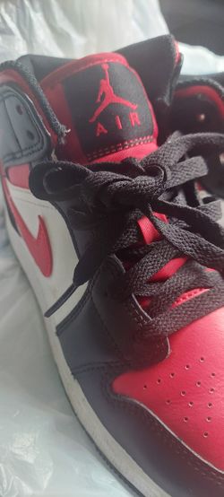 Nike Grade School Size 4 Air Jordan Sneakers Red & Black