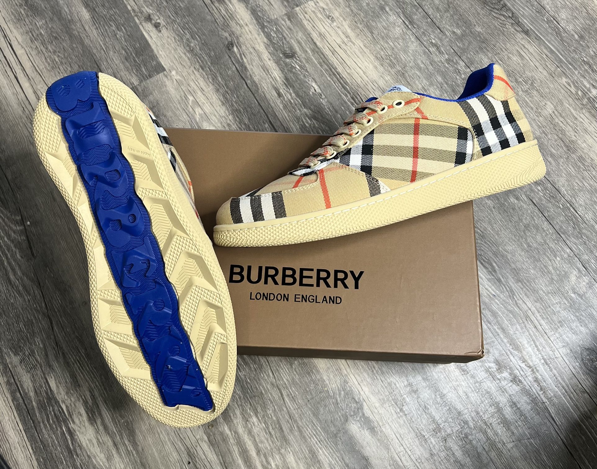 Burberry Shoes Brand New Sneakers With Box And Dust Cover