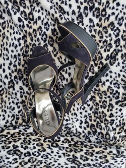 Heels size 7 1/2