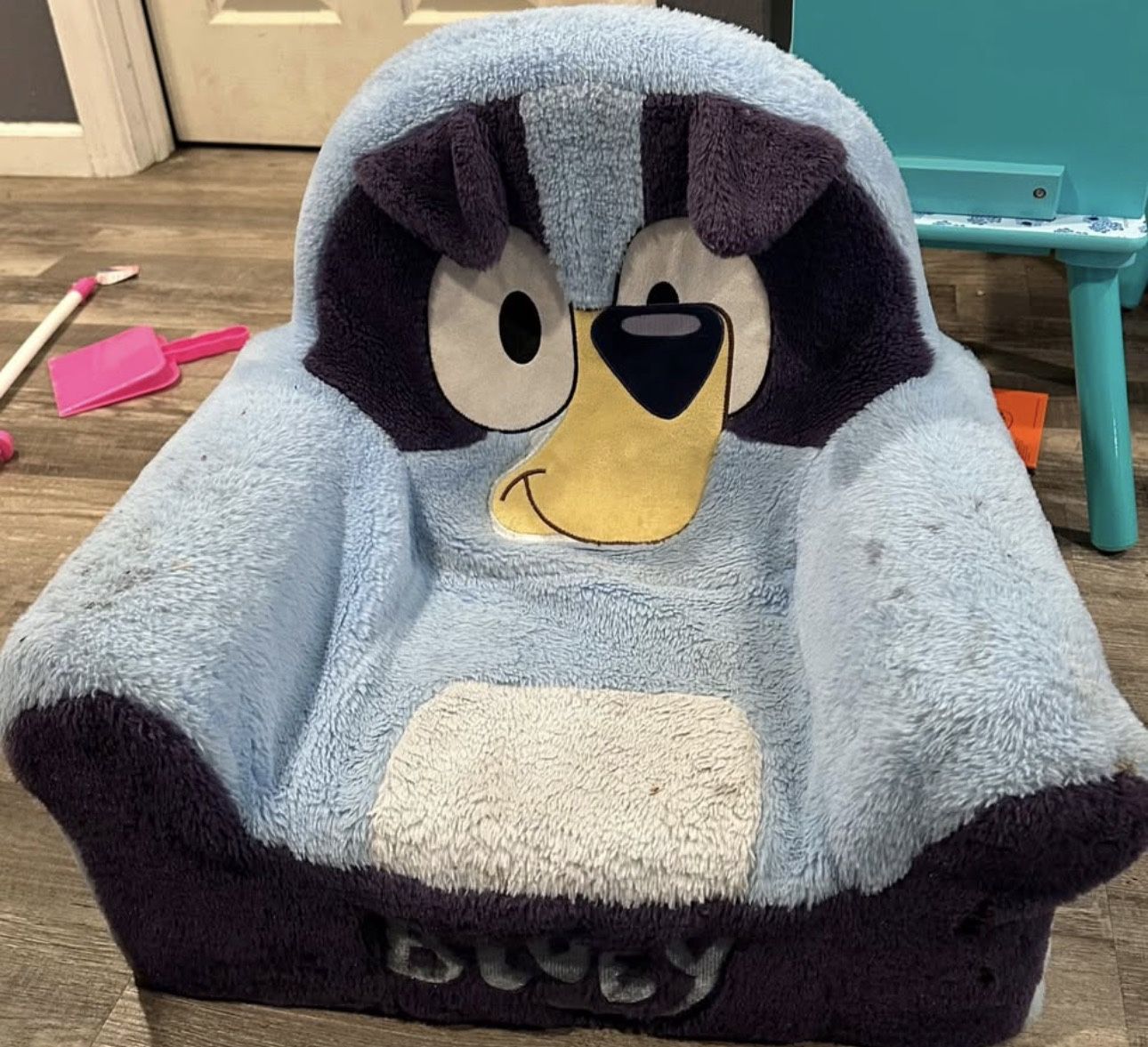 Free Bluey Chair 