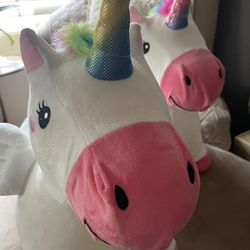 Bouncy Riding Unicorn