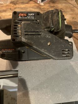 SKIL Power Sander (Corded) 3x18 Belts