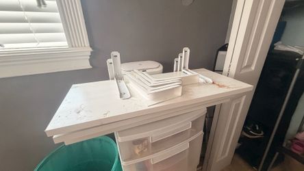 White Floating Wall Shelves Set of 4 with Brackets