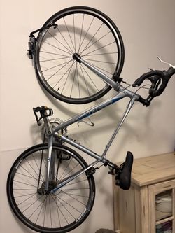 Giant Avail 5 Women’s Racing Bike