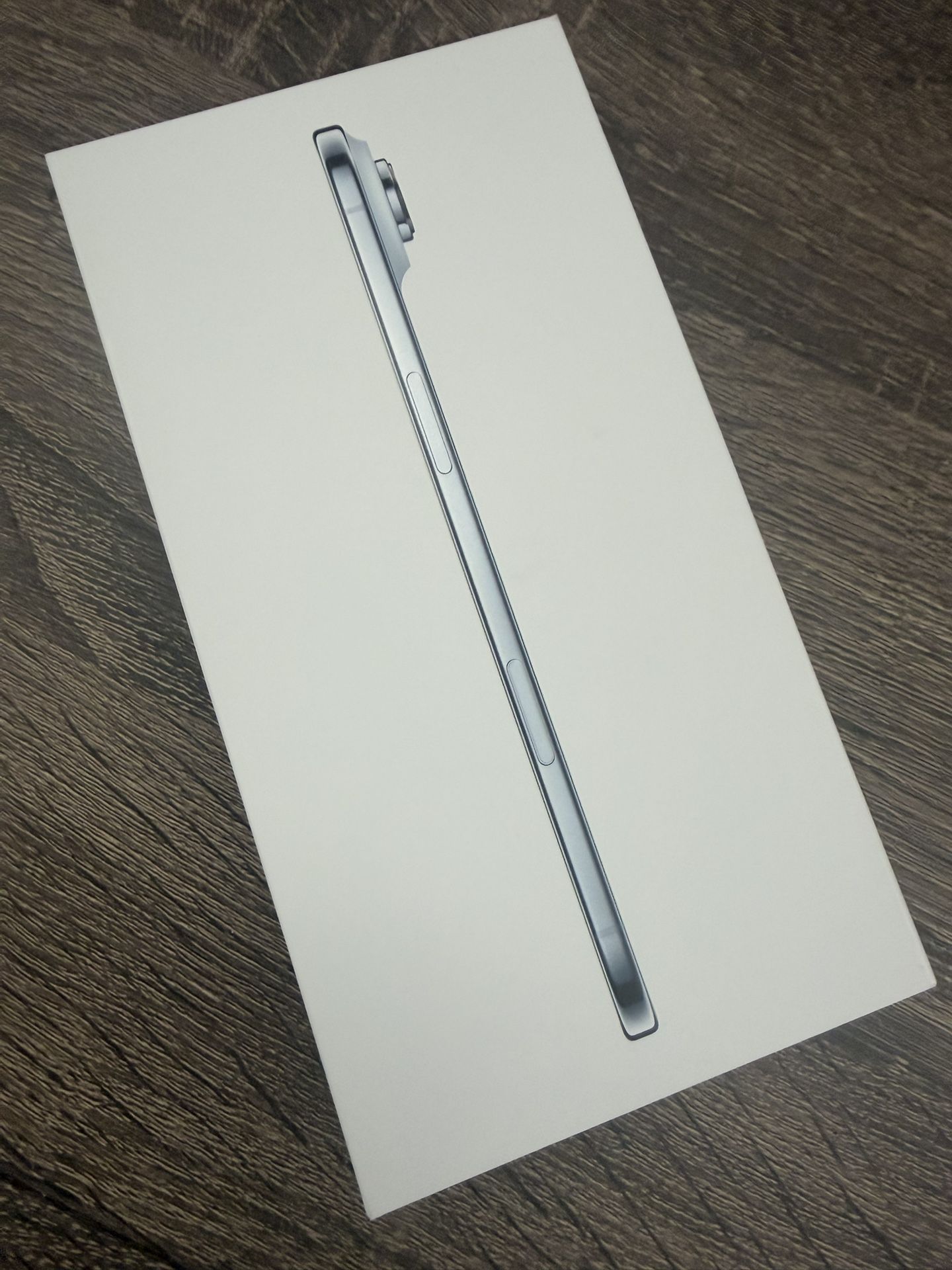 iPhone Air Sealed (Factory Unlocked) 1TB