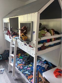 Bunk bed for kids (boys)