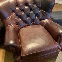 AMAZING ALL LEATHER CHAIR
