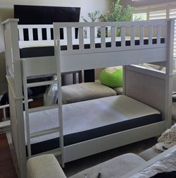 Bayside bunkbed from costco
