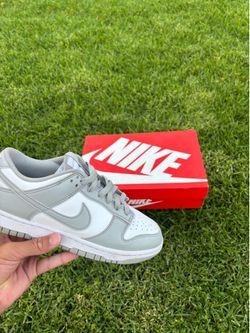Nike, grey dunks, 7.5 men