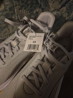 New size 10 mens shoes