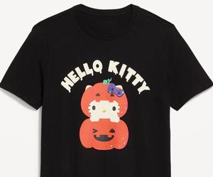 Halloween! 🧡👻🎃”HELLO KITTY ”🎃👻🧡Adult T-shirt for Only $10!