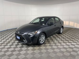 2017 Toyota Yaris iA