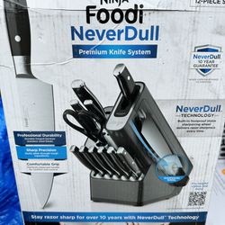 Ninja Foodi NeverDull 12-Piece Knife Block Set for Sale in San Antonio, TX  - OfferUp