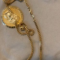 Franco 3mm  22 Inch Necklace And A Jesus Circle Charm 10kt Gold REAL