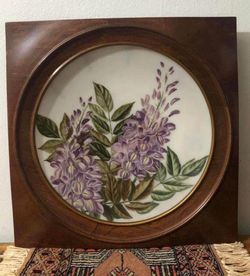 PLATO ANTIGUO DE MADERA Y PORCELANA FILETEADA