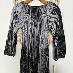 Women’s Black and White Top - New- Size Small