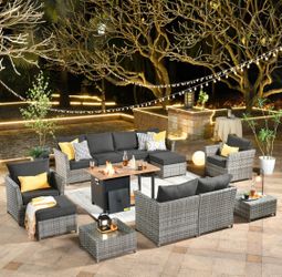 Patio set outdoor new in the box