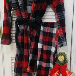 Boys Warm Christmas Robe with Hood & Reindeer Antlers!