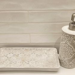 Bathroom Decorative Tray And Soap Dispenser Set
