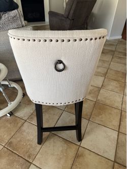 Kitchen barstools