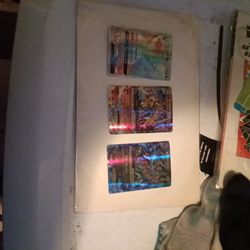 3 different Charizard