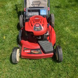 Toro Push Lown Mower With The Bag Works 