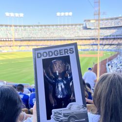 Ice Cube Bobble Head 