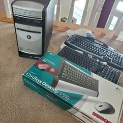 Computer With DVD And 3 Keyboards!!!! Bluetooth On One..take All First $100