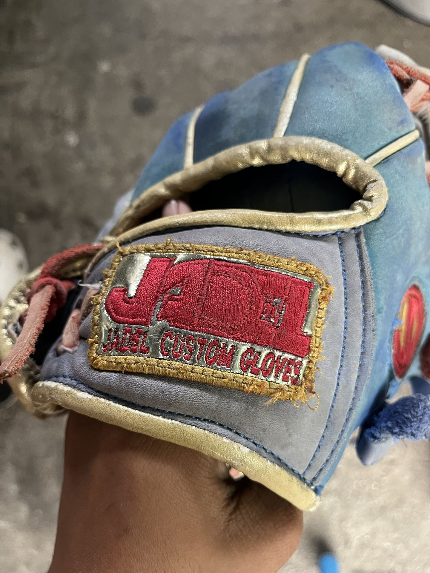 JD custom Baseball Glove
