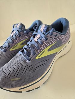 Brooks Ghost Women's Size 8.5 Shoes