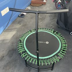 Trampoline 