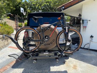 Yakima EXO SwingBase w/bike rack