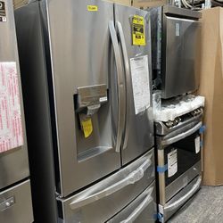 LG APPLIANCE BUNDLE ! Fridge Microwave Dishwasher And Range