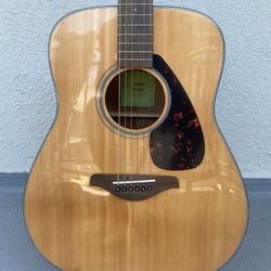 AVAILABLE Yamaha FG800 Acoustic Guitar - Please Read The Description BEFORE You Message Me!