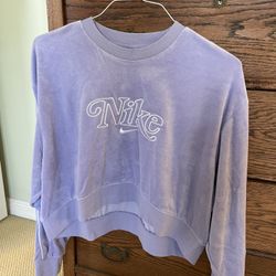 Nike Retro style crop sweatshirt NWT 
