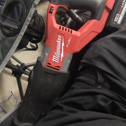 Super Sawzall Milwaukee 