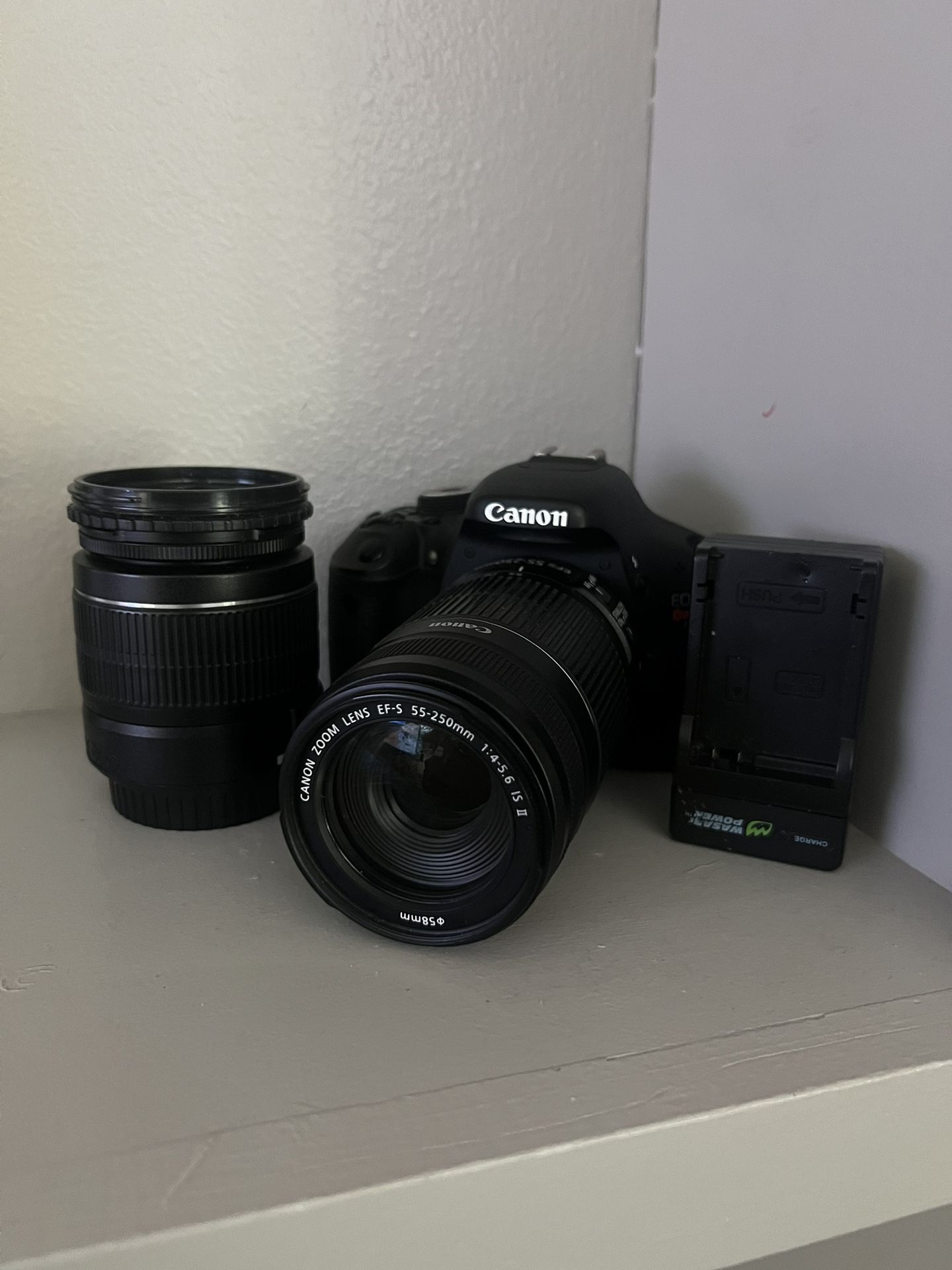 Canon EOS Rebel T3i