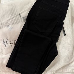 Fashion Nova Jeans 👖