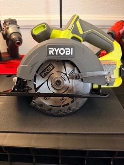 ONE+ 18V Cordless 5 1/2 in. Circular Saw (Tool Only)
