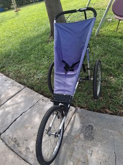 Baby Jogger in Great Condition with brakes