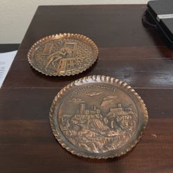 Vintage Embossed Copper Decor Display Plates Wall Decor Castelli Set Of 2