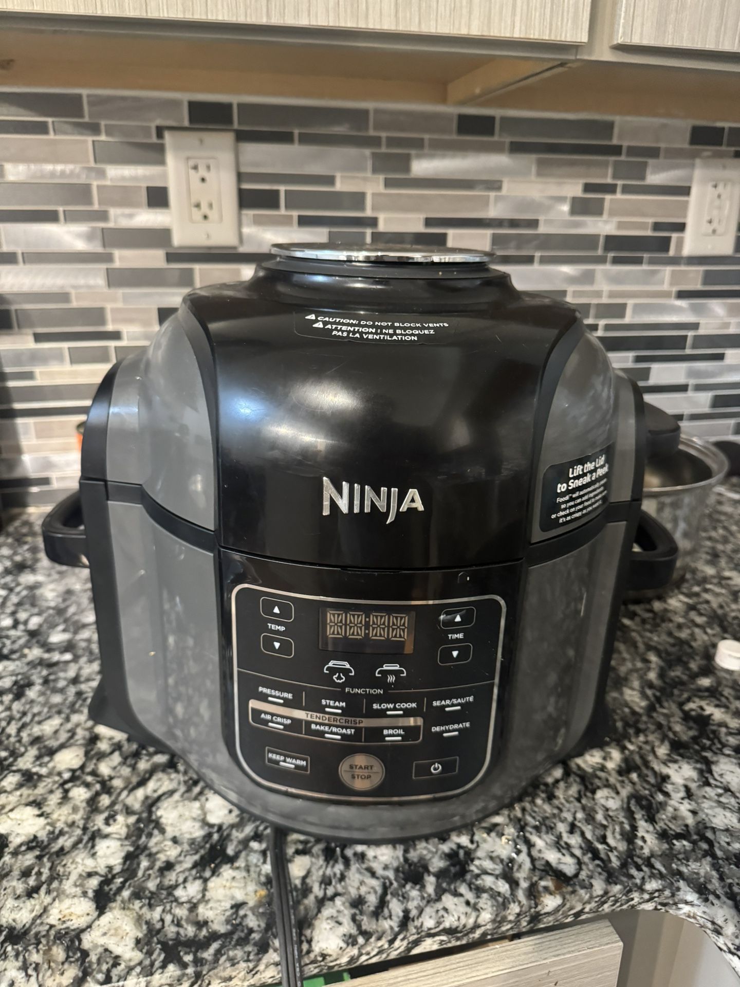 NINJA Foodi 10-in-1 Cooker