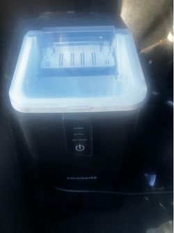 Ice maker