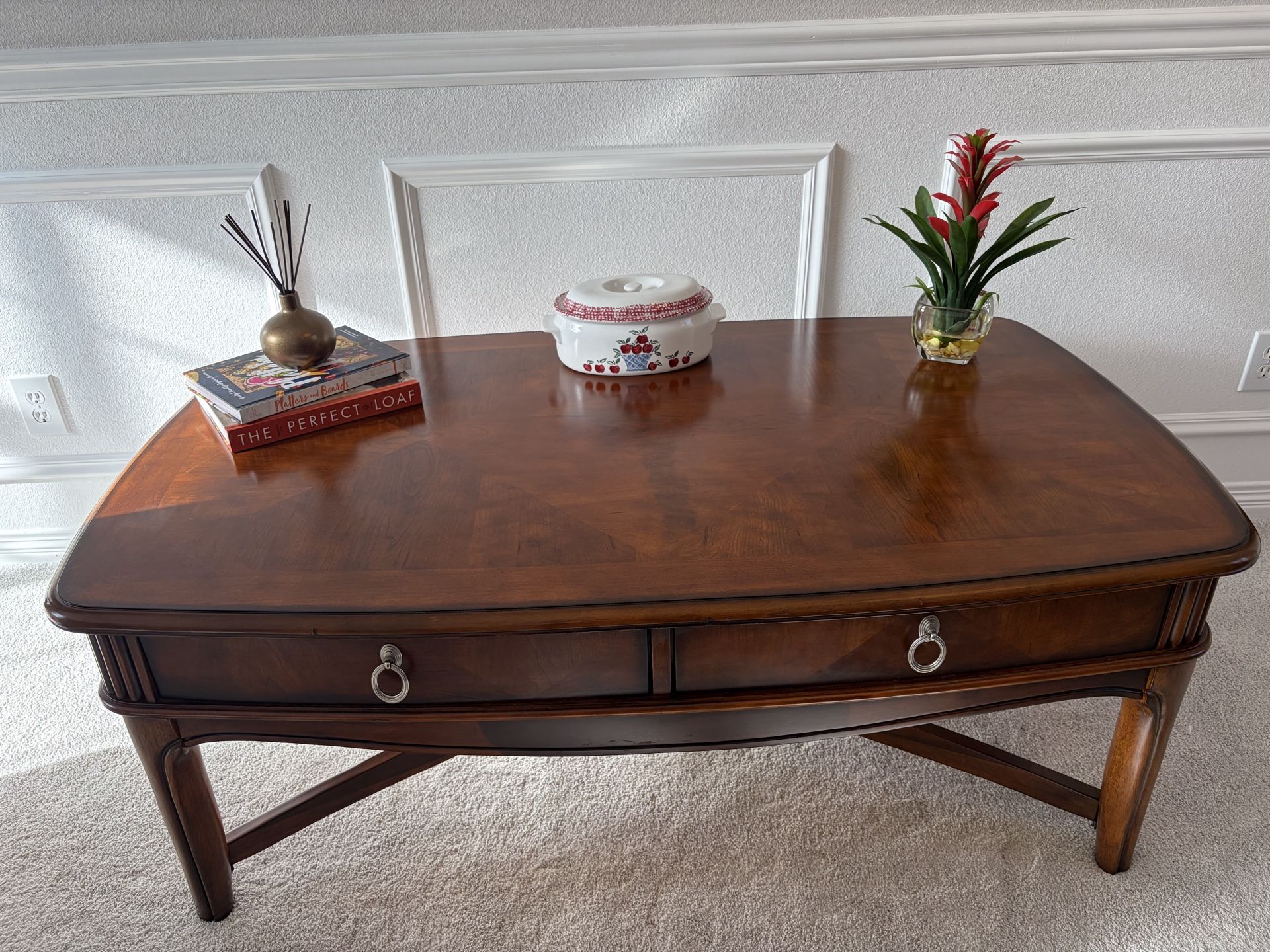 Kathy Ireland Home Designer Coffee Table