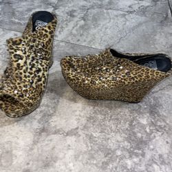 leopard wedges 