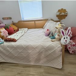Queen bed with full trundle