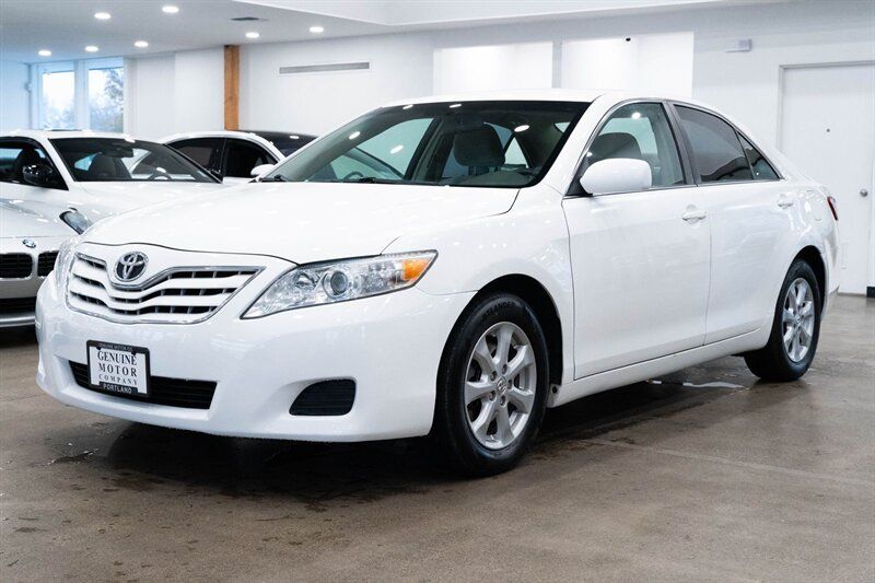 2011 Toyota Camry LE