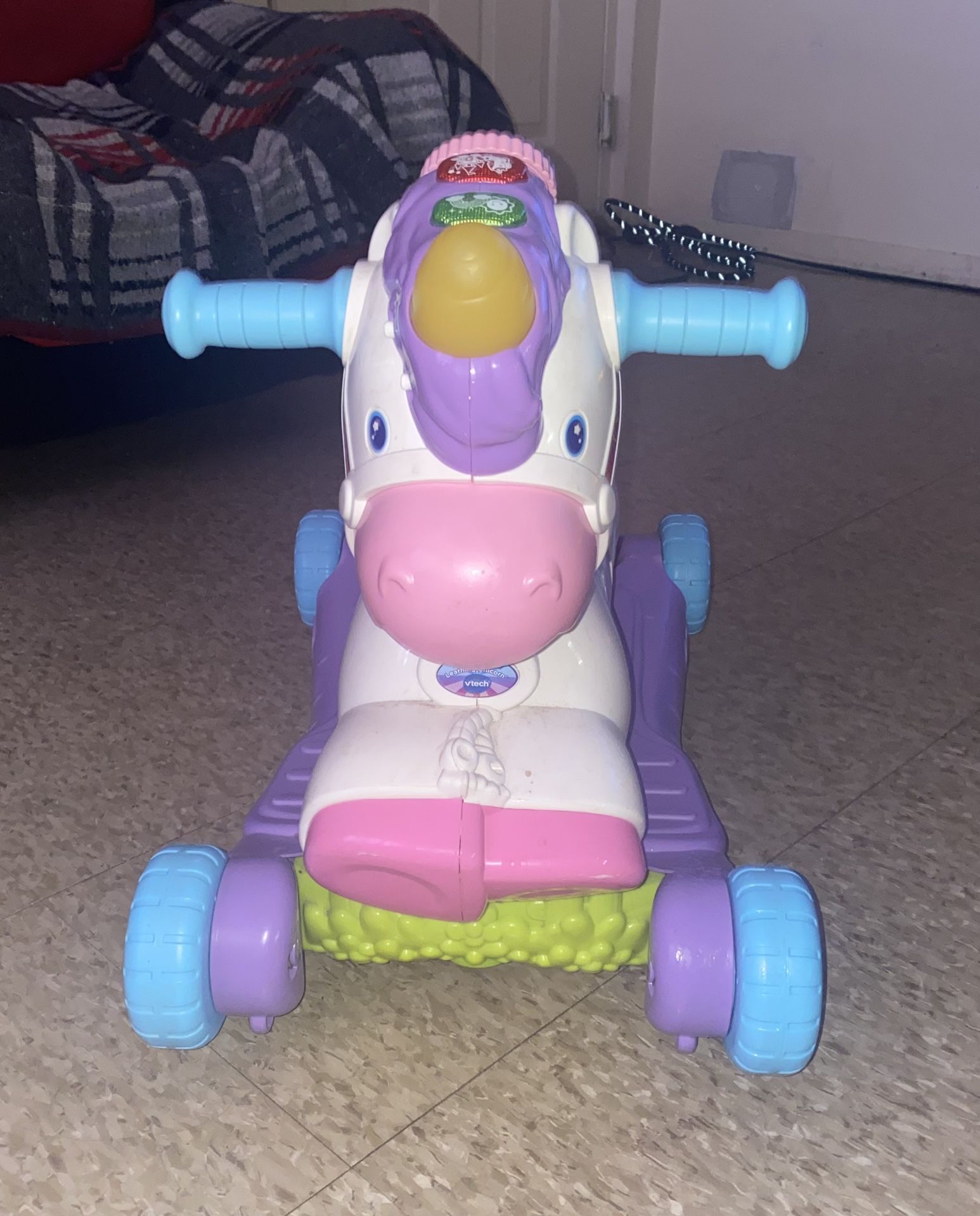VTech Gallop and Rock Learning Unicorn