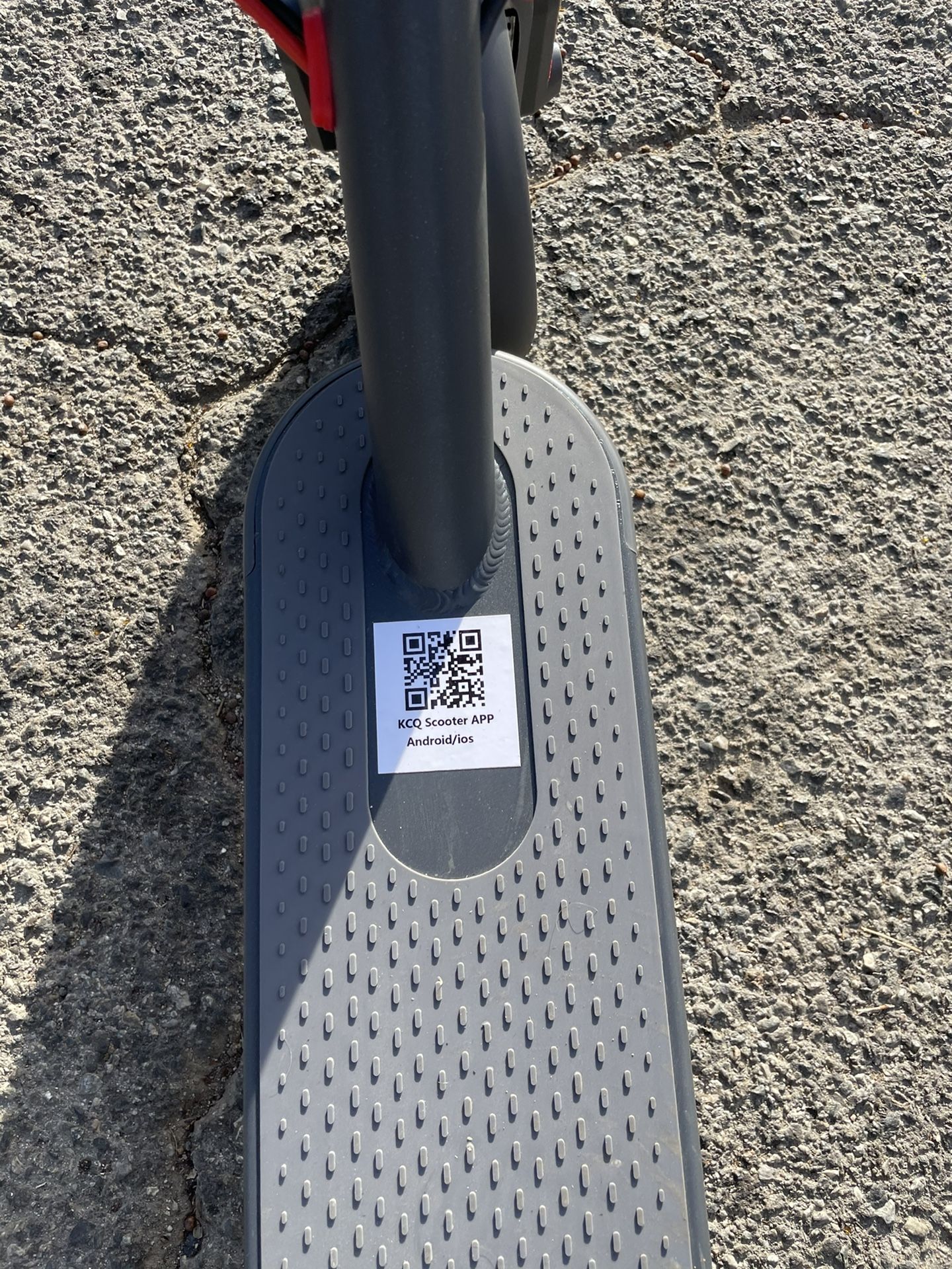  2022 Pro Electric Scooter / SOLID TIRE & AIR TIRE AVAILABLE/ Brand New In Box / | READ DESCRIPTION