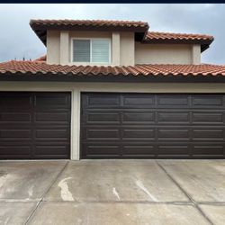 Garage Door 🚪